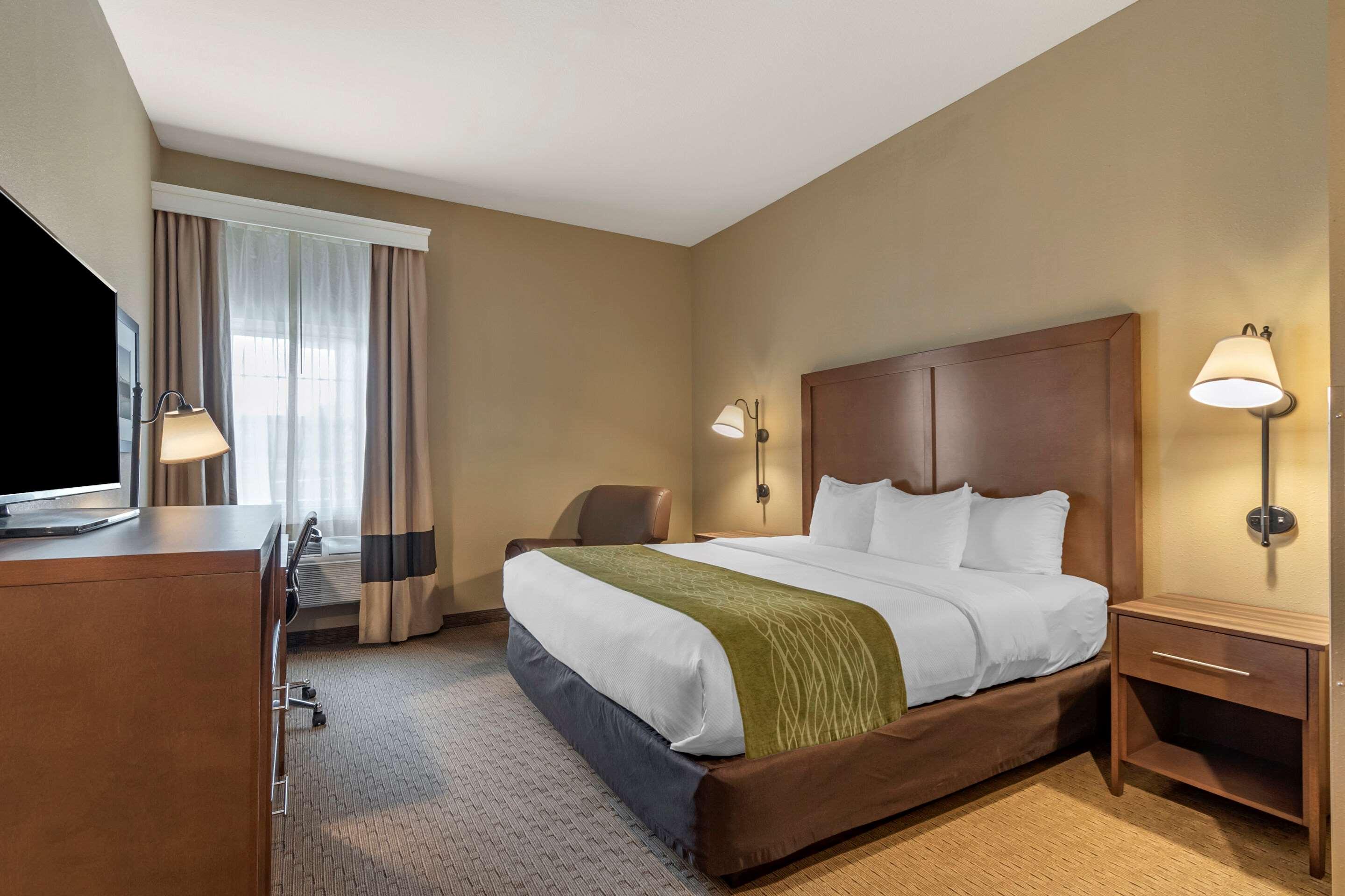 Comfort Inn Warrensburg Station Exterior foto
